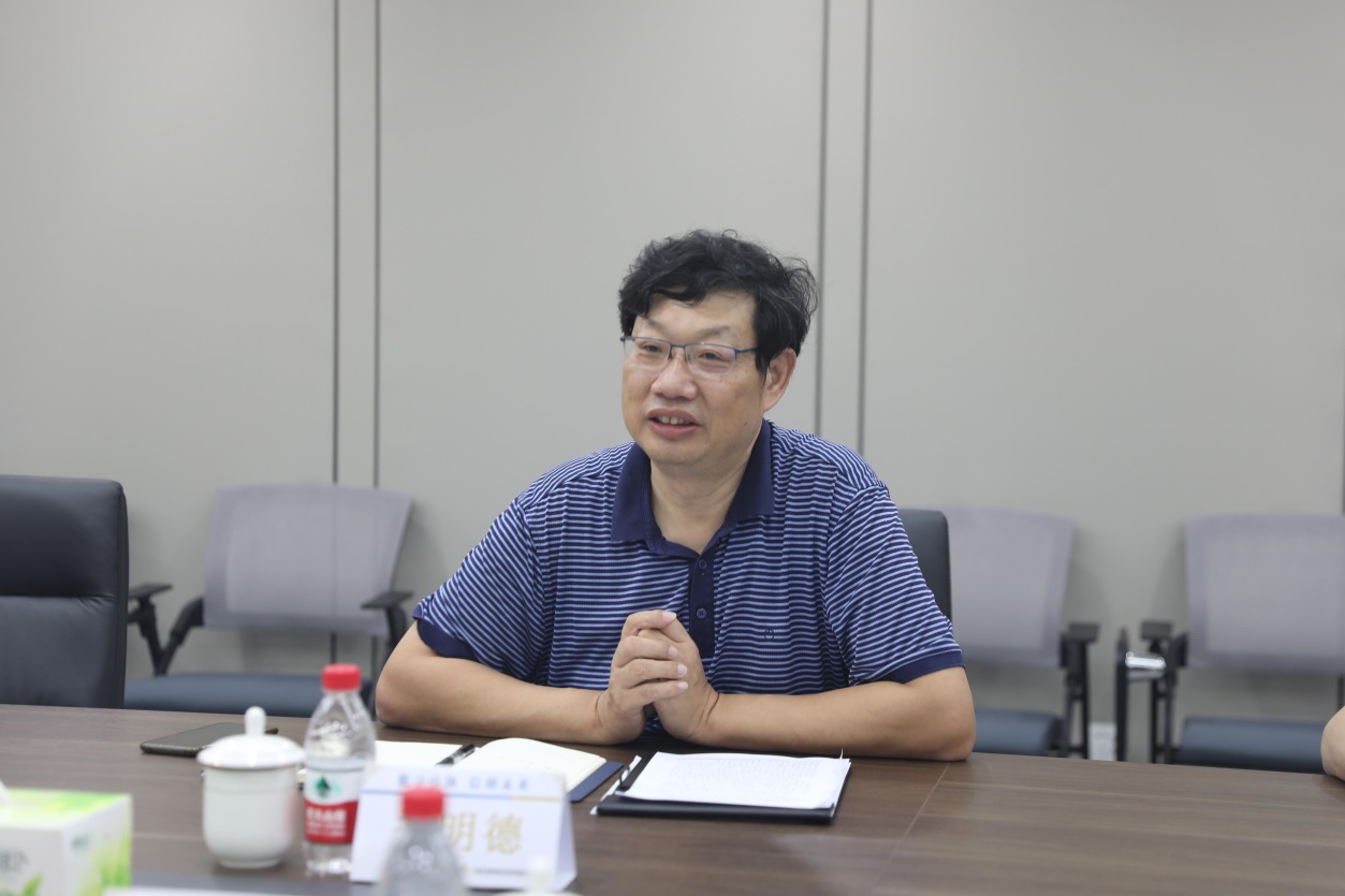郑明德介绍北投信创集团相关情况